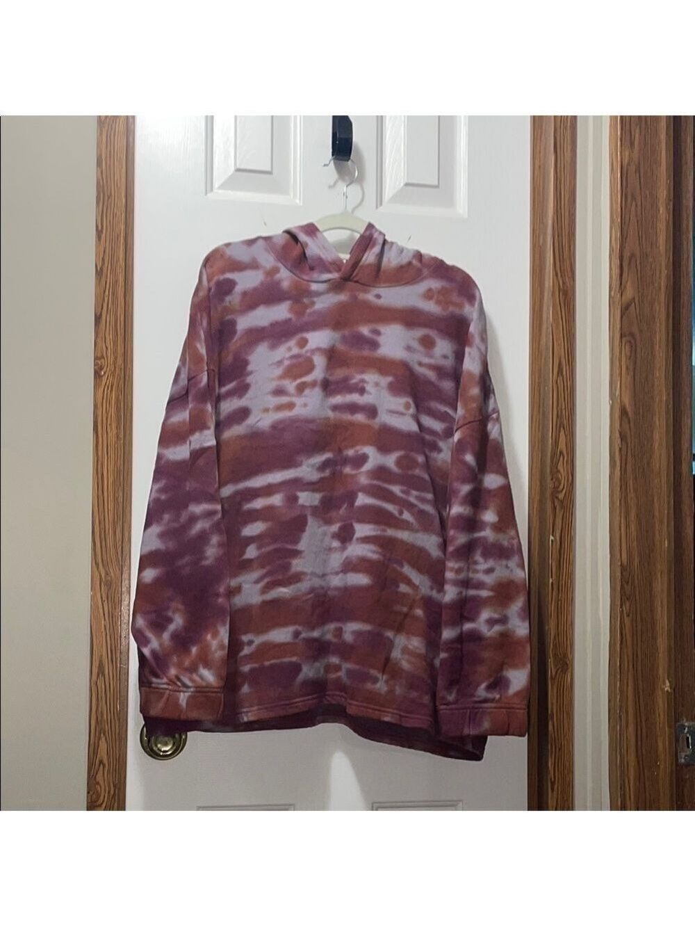 69. Dip Tie-Dye Hoodie in Burgundy and Light Purple Hoodie Sweatshirt 2X EUC